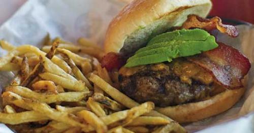 Burger or bánh mì? New cheap eats abound at Bluegrass Burgers & NamNam Cafe