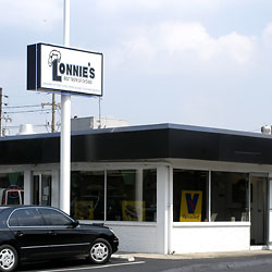 Lonnie's