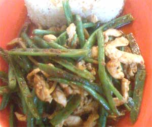 Ginger chicken with green beans
