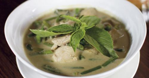 Green Curry at Simply Thai. LEO photo by Ron Jasin