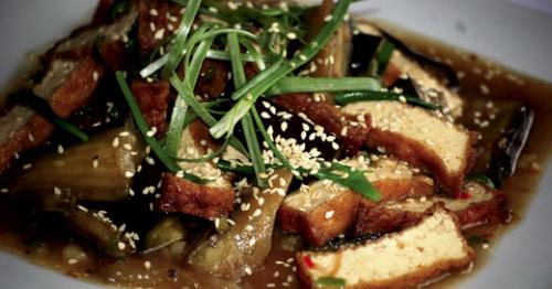 Saigon Cafe's eggplant and tofu. LEO photo by M. A. Buckner.