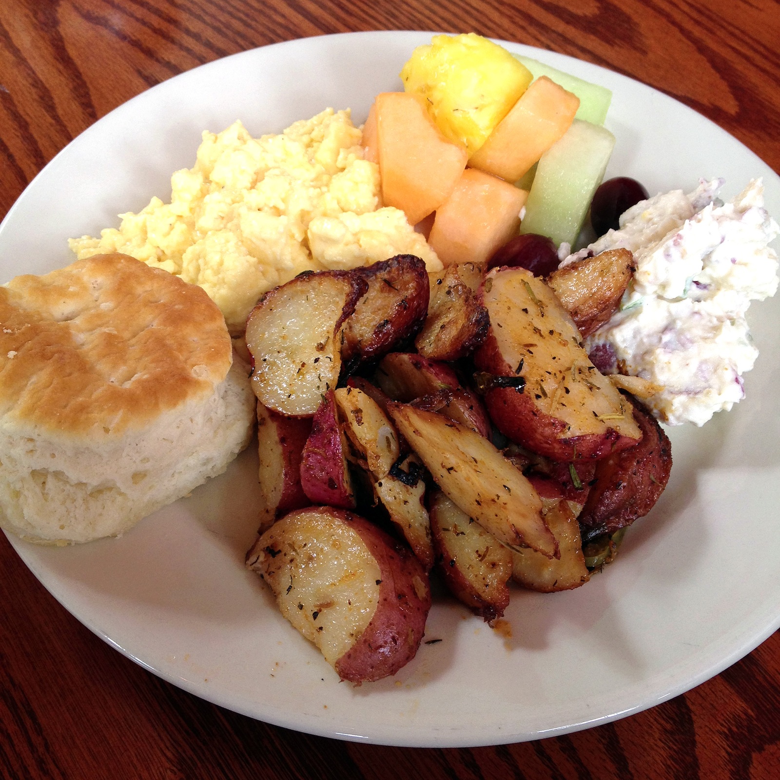 Buffet plate at Captain's Quarters