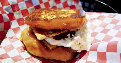 S'more on a donut at Tom+Chee. LEO photo by Ron Jasin