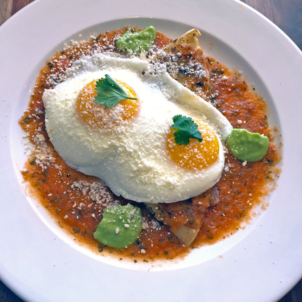 Con Huevos' Huevos Rancheros