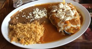 El Mariachi’s chile relleno covers a green poblano pepper with rich, eggy batter.