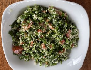 Alwatan's tabouli is a beautifully proportioned mix of fresh, green parsley with fruity olive oil, lemon, and bulghur wheat.