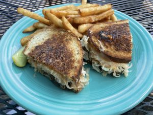 A veggie Reuben may sound like an oxymoron, but marinated portobello chunks filled in surprisingly well for corned beef in this veggie twist on the tradition.