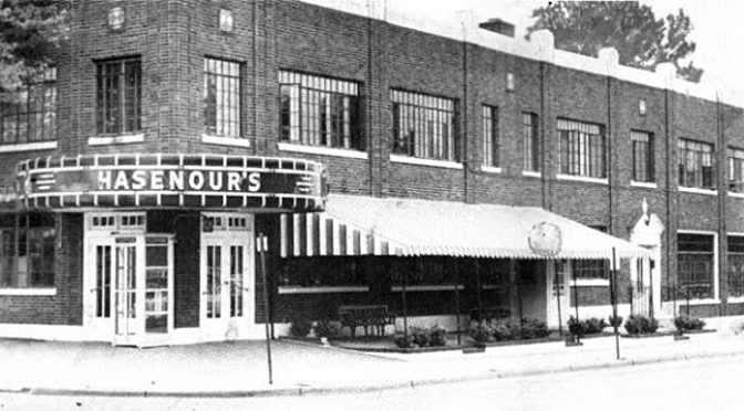 A more recent photo of Hasenour's from the U of L Photographic Archives. The restaurant closed in 1996 after a 60-year run.